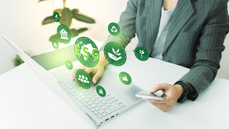 驅動數位與綠色雙轉型！「一站式課程無紙化系統」，落實 ESG 永續新標竿